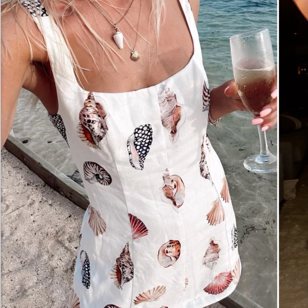 SHOW ME YOUR MUMU 🐚 STEPH MINI DRESS